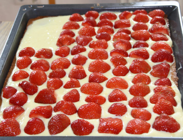 Erdbeerkuchen-Rezept-1