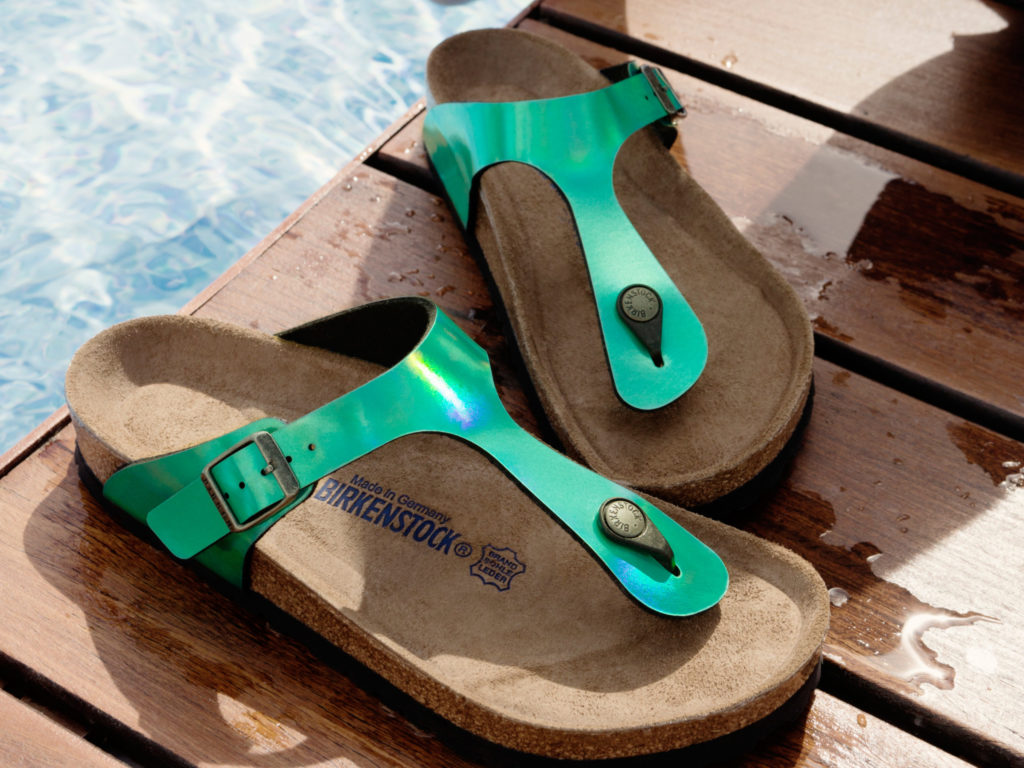 v shape leather chappal